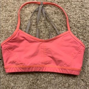 lululemon sports bra: size 6